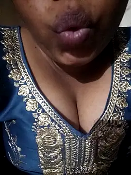 Mathi_cam লাইভ XXX চ্যাট