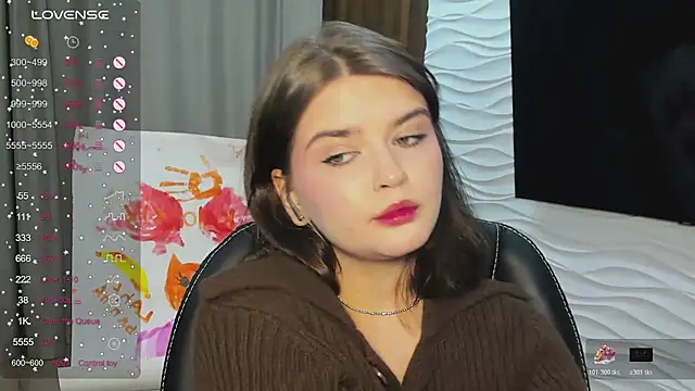 LanaTreades 网络视讯表演