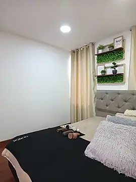 sasi_luna élő XXX-chatje