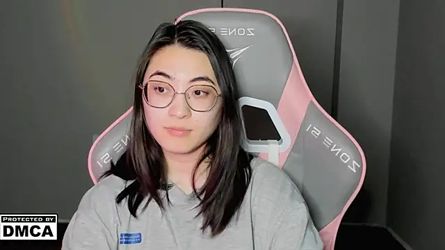 MeilideQian1 现场XXX聊天