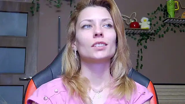 karo123421 লাইভ XXX চ্যাট