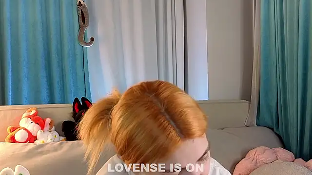 AngelicRice Adlı Modelin Canlı XXX Sohbeti