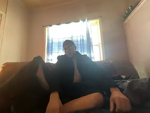 ThrowedWorldWide's Live XXX Chat