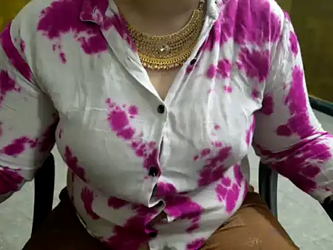 Вебкам-шоу Tamil_VirginAss2