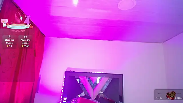 Miley_Walker1: απευθείας συνομιλία ΧΧΧ