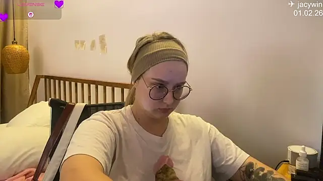 Chat +18 de JacyWinslat ao vivo