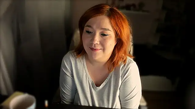 Vi-Vixen live XXX chat