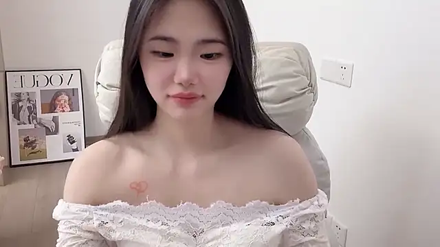 suki-1 即時 XXX 聊天