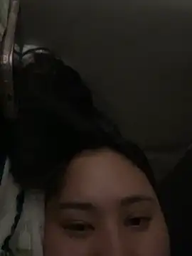 czamabe webkamerás műsora