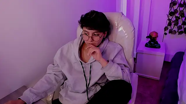 Nathaly_ds: онлайн-секс-чат