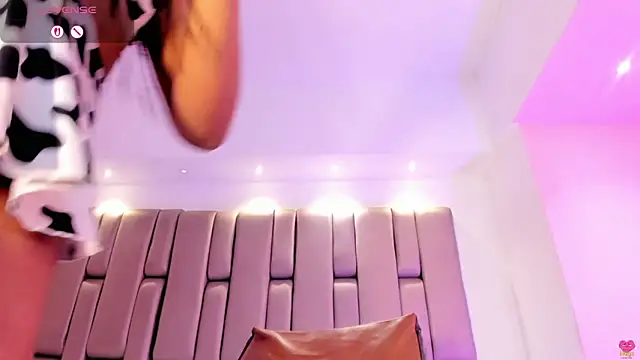 Sol_Vanegas Chat XXX in diretta