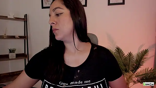 Chatroom XXX en direct de urcute_kitten