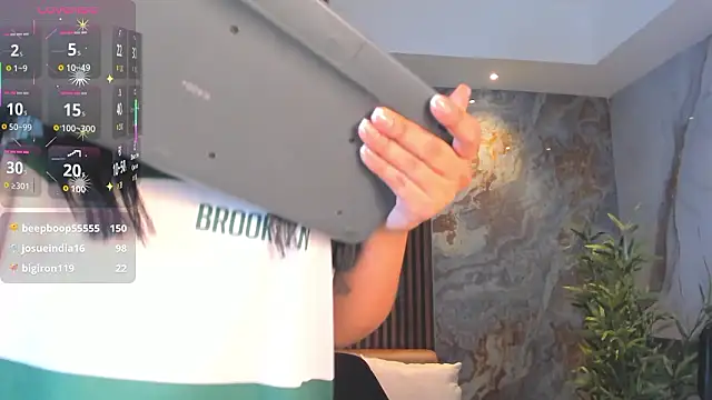 Chatroom XXX en direct de ArigyGomez