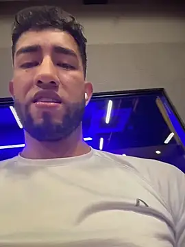 liam_bronw 即時 XXX 聊天