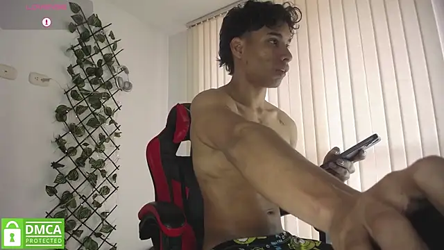 darkviper26's Live XXX Chat