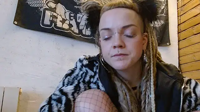 spiralhokkaido23n Live XXX chat