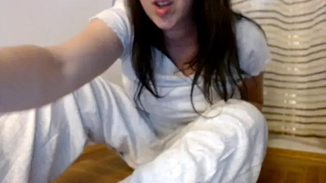 Chatroom XXX en direct de SofiaLenis