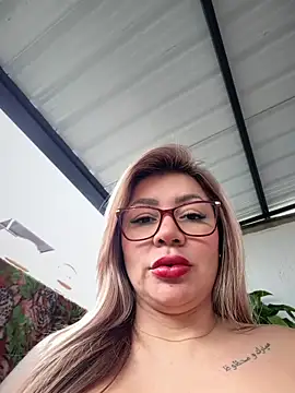 DIANITA_1988 现场XXX聊天