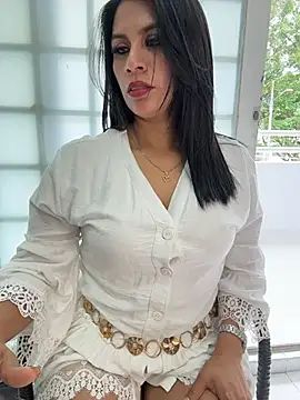 Sofia_Convers: онлайн-секс-чат