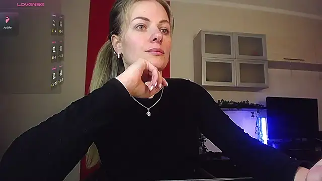 ladysabotage 现场XXX聊天