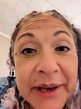 GsSpot69's Live XXX Chat