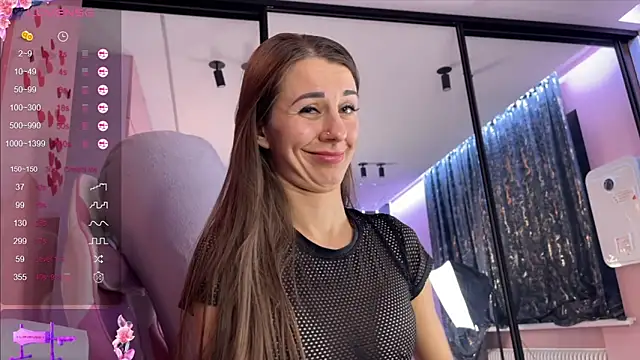 Crystallana Adlı Modelin Canlı XXX Sohbeti