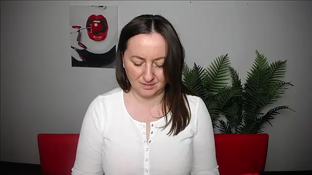 Chatroom XXX en direct de Abby_Taylorr