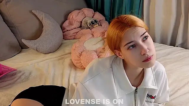 AngelicRice Adlı Modelin Canlı XXX Sohbeti