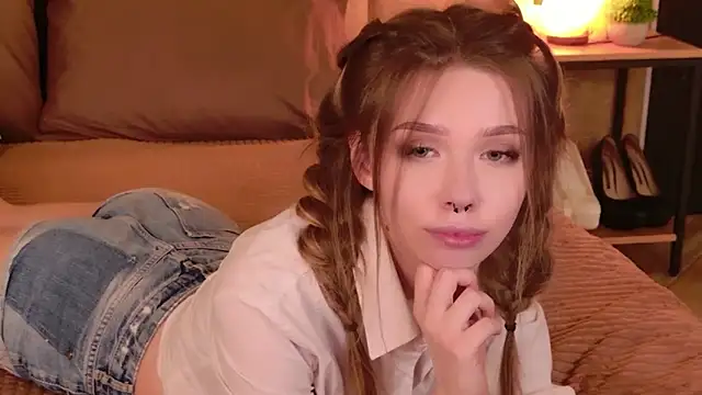 Sierra_Fane: απευθεία ς συνομιλία ΧΧΧ