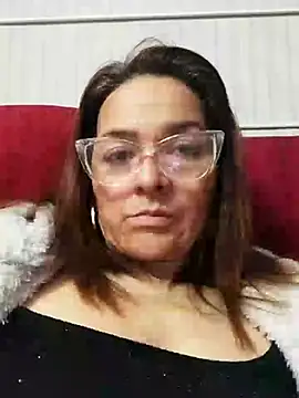 Dannial51 Adlı Modelin Canlı XXX Sohbeti