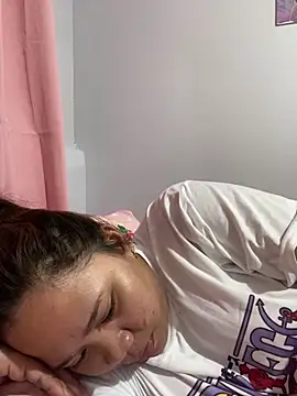 _BellaHotty_: απευθείας συνομιλία ΧΧΧ