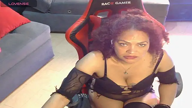 ValenttinaSex1 Live XXX-Chat