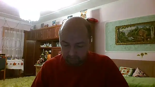 Luceriusbigassのウェブカメラショー