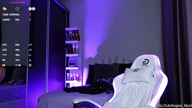 Chat +18 de Angela_Myst ao vivo