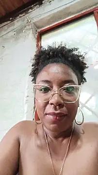 ChanneldelaCroix Chat XXX in diretta