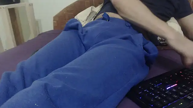 VASKOS178のライブXXXチャット