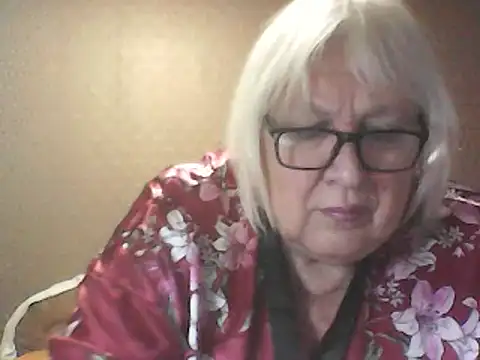 Alexia64231 Show in webcam