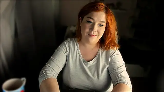 Vi-VixenのライブXXXチャット