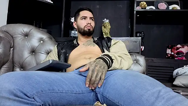 matteosantos: απευθείας συνομιλία ΧΧΧ