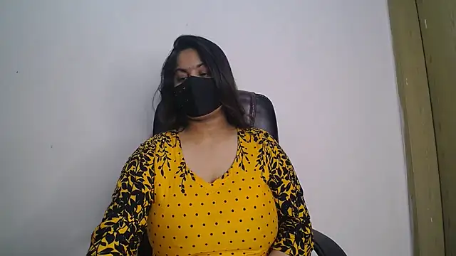 Its-Simran Chat XXX in diretta