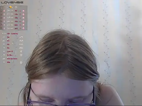 LustfulSarah Live XXX Chat