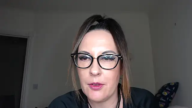 Humiliatrixxxx 웹캠 쇼