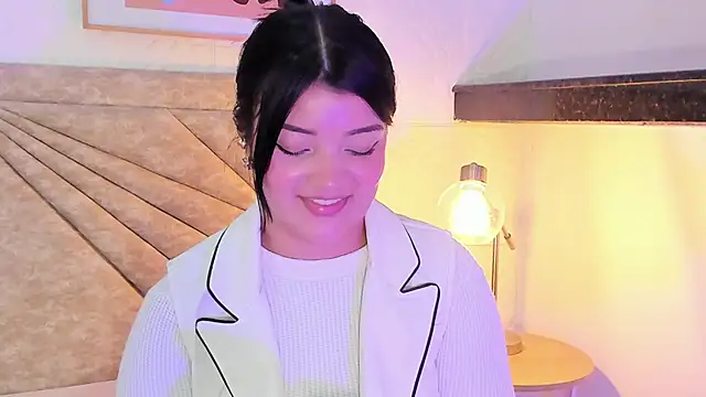 EmmaBlossom 现场XXX聊天