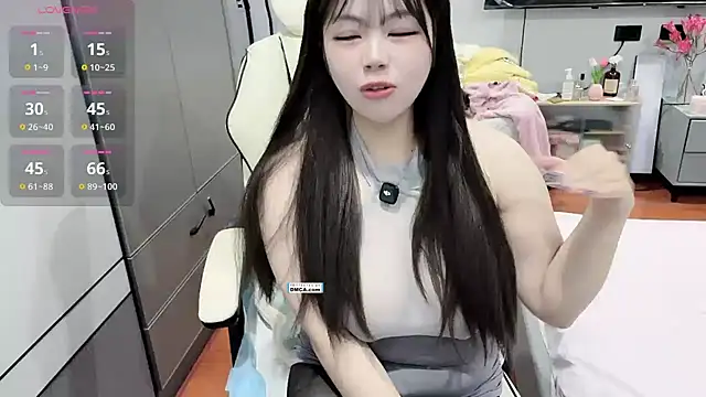 mooe-123123のウェブカメラショー