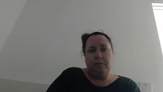 Chat +18 de WendyRhoades ao vivo