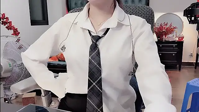 Chat +18 de Caryln-Bun ao vivo