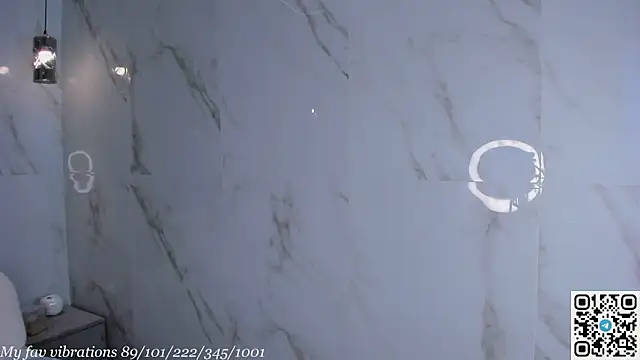 Chat +18 de Hina_Smith ao vivo