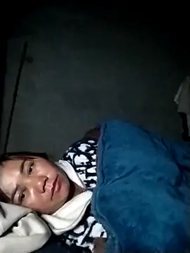 alycen: онлайн-секс-чат