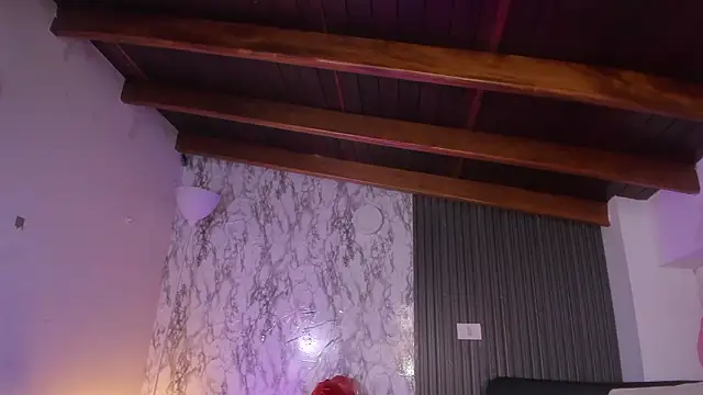 Chat +18 de chloe_blue ao vivo