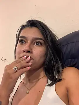 AlyssaRay: απευθείας συνομιλία ΧΧΧ